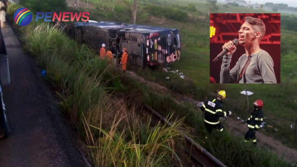 Acidente com ônibus do cantor Devinho Novaes tomba em Alagoas; músico morre e cantor fica ferido