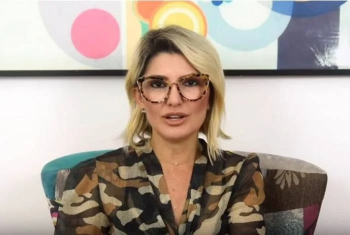 Acusada de expôr Klara Castanho, Antonia Fontenelle se pronuncia