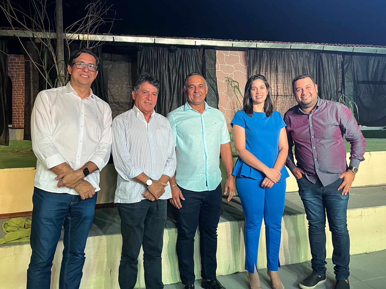 Nino de Enoque prestigia Paixão de Cristo do do EREM Maria do Céu Bandeira, em Moreno